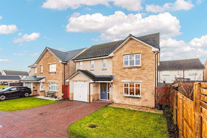 4 Bedroom Detached House For Sale In Brown Crescent, Bathgate, EH48