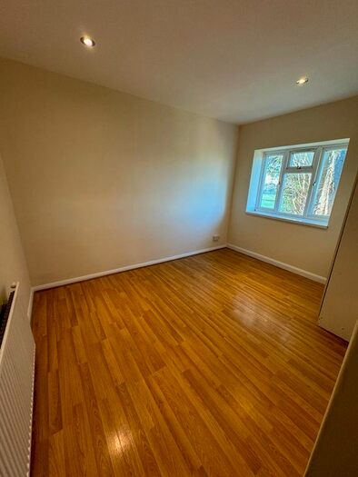 4 Bedroom Semi-Detached House To Rent In Camrose Avenue, Edgware, HA8