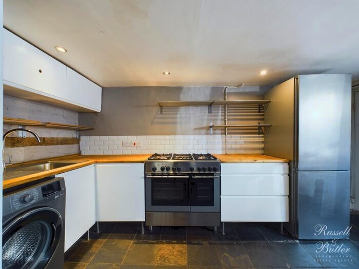 2 Bedroom Terraced House For Sale In Bristle Hill, Buckingham, MK18