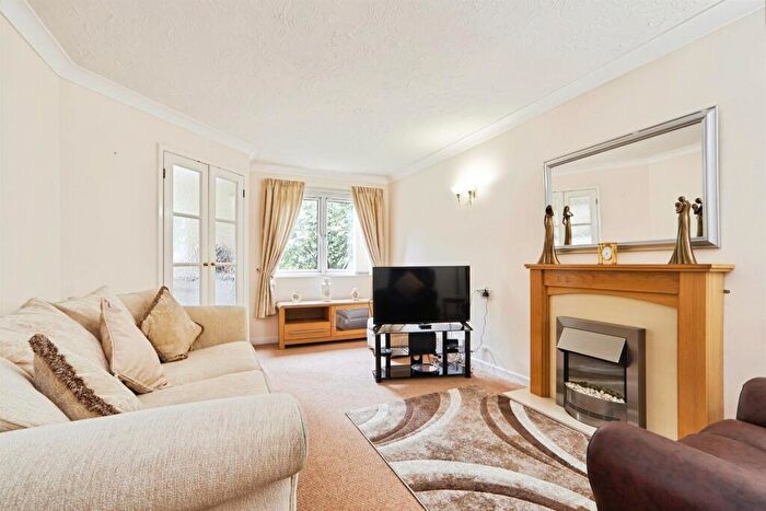 1 Bedroom Flat For Sale In St. Chads Road, Leeds, LS16