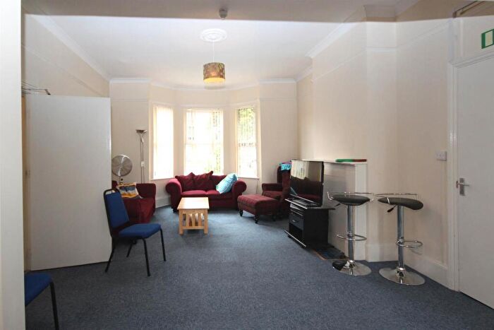 4 Bedroom House To Rent In Huntingdon Road, Cambridge, CB3