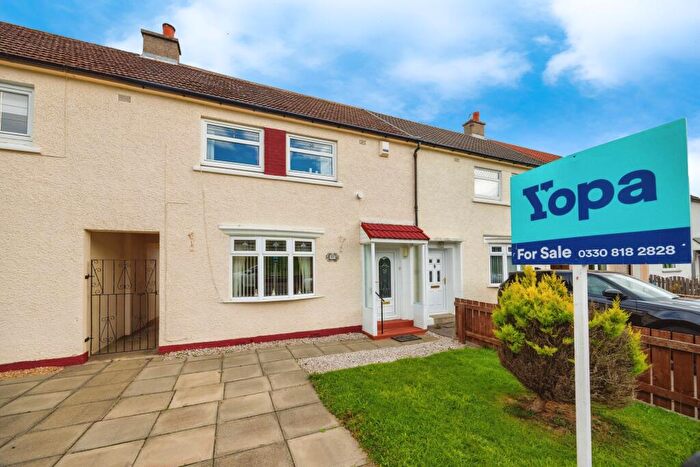 2 Bedroom Terraced House For Sale In Lilybank Avenue, Glasgow, G72