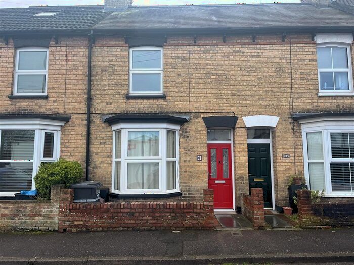 2 Bedroom Terraced House To Rent In Blake Street, Taunton, TA1