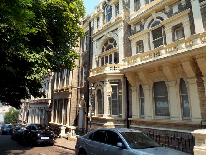 1 Bedroom Flat To Rent In Castle Hill, Rochester, ME1