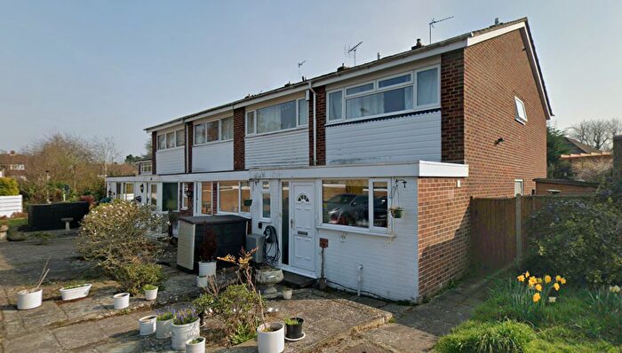 2 Bedroom Terraced House For Sale In Ferndown Avenue, Orpington, BR6