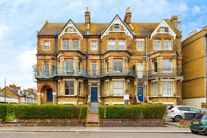 3 Bedroom Maisonette For Sale In Canterbury Road, Herne Bay, CT6