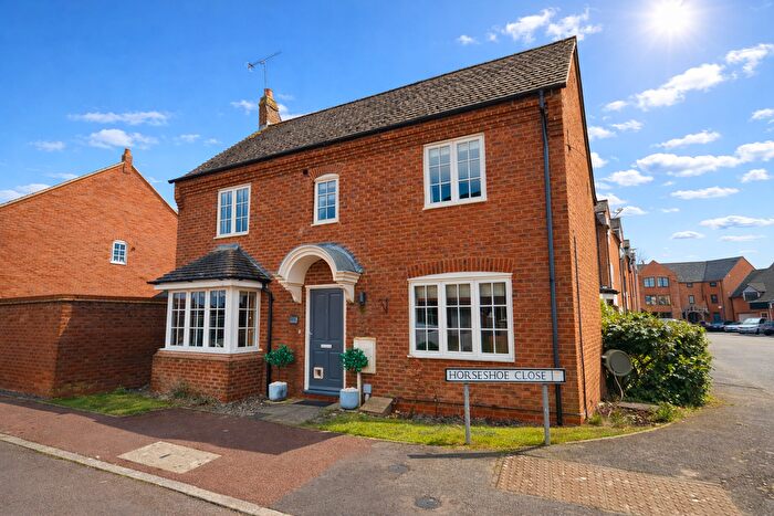 3 Bedroom Semi Detached House For Sale In Horseshoe Close, Market Bosworth, CV13