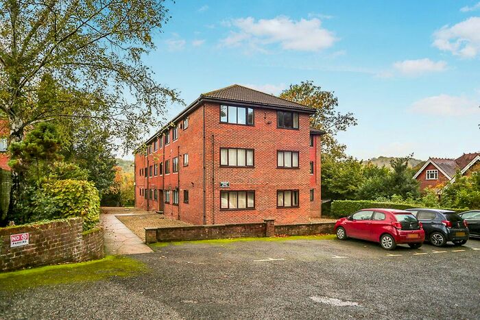 1 Bedroom Flat To Rent In London Road, River, Dover, Kent, CT16