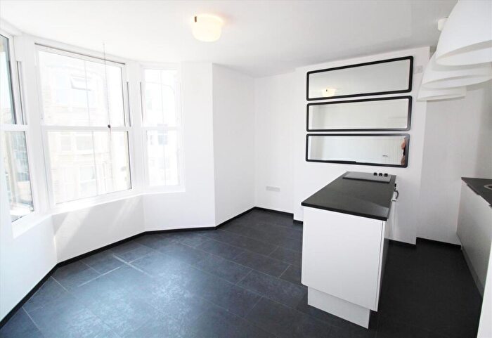 2 Bedroom Flat For Sale In Alexandra Road, Morecambe, LA3