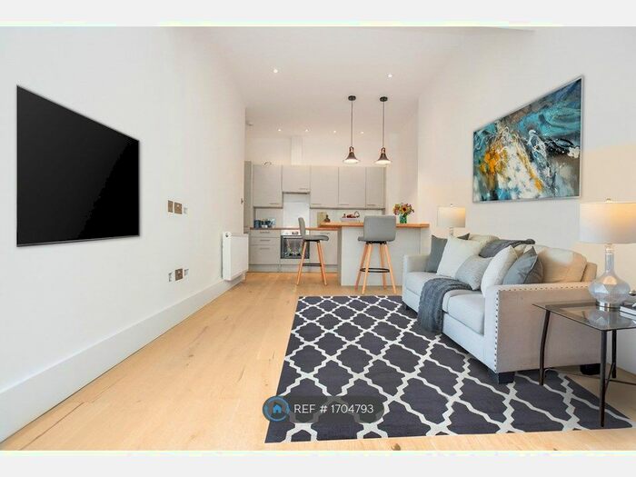 2 Bedroom Flat To Rent In Anson Road, London, NW2