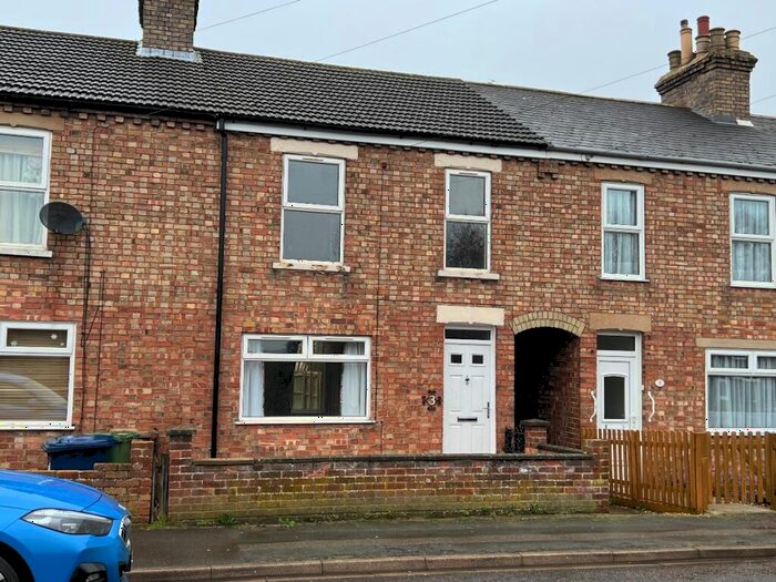 3 Bedroom Terraced House To Rent In Railway Road, Wisbech, PE13