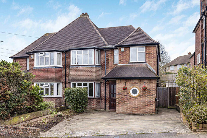 4 Bedroom Semi-Detached House To Rent In Keswick Road, West Wickham, BR4