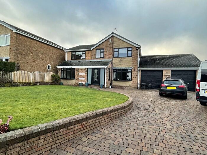 4 Bedroom Detached House To Rent In Hornes Lane, Staincross, S75