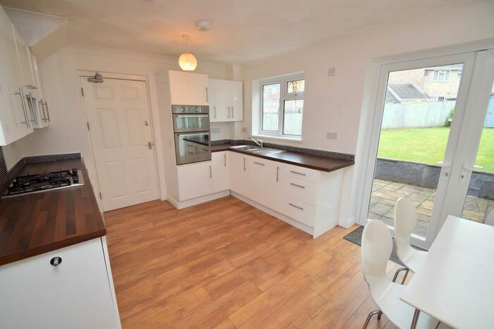 5 Bedroom Semi-Detached House To Rent In Pengarth Road, Falmouth, TR11