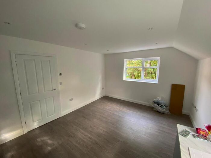 1 Bedroom Flat To Rent In Stamford Street, Glenfield, Leicester, LE3