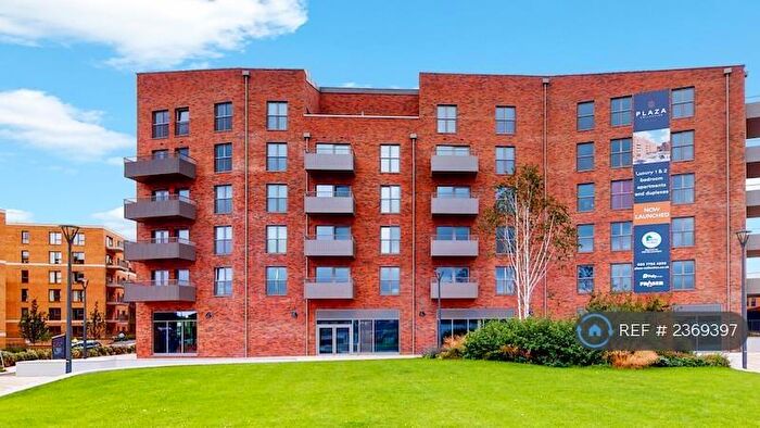 2 Bedroom Flat To Rent In Royal Engineers Way, London, NW7