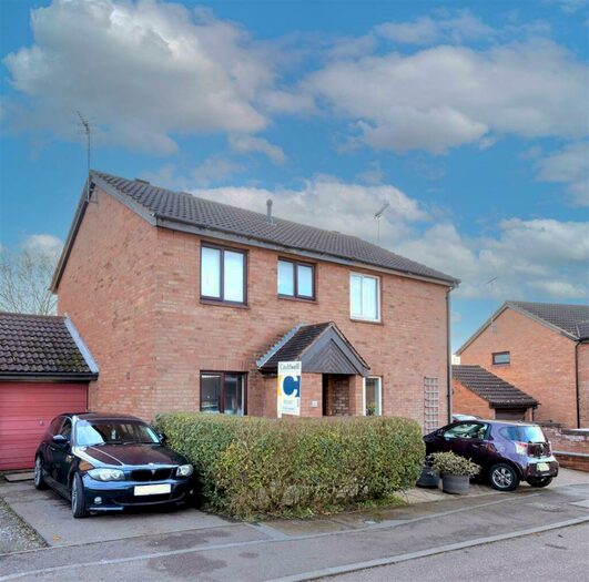 2 Bedroom Semi-Detached House To Rent In Bingham Close, Emerson Valley, MK4