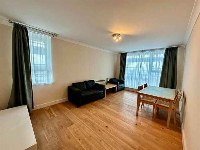 3 Bedroom Apartment To Rent In Adelaide Road, London, NW3