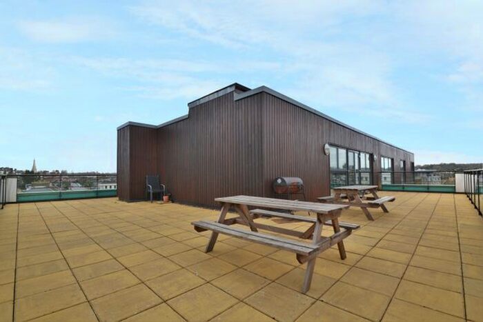 2 Bedroom Flat To Rent In Endwell Road, London, SE4