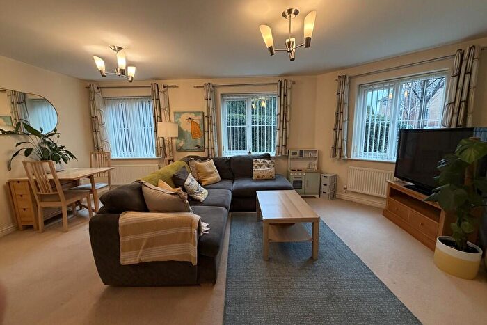 2 Bedroom Flat For Sale In Halifax Drive, Melton Mowbray, LE13