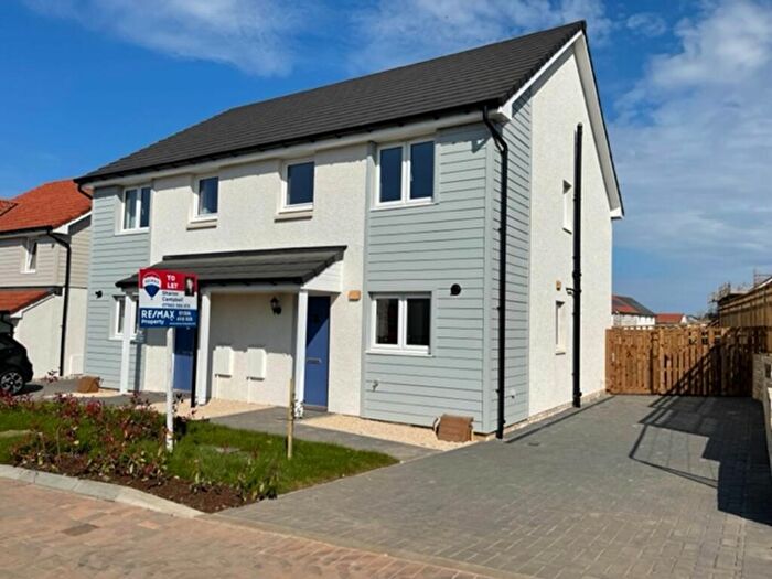 3 Bedroom Semi-Detached House To Rent In Blair Road, East Calder, EH53