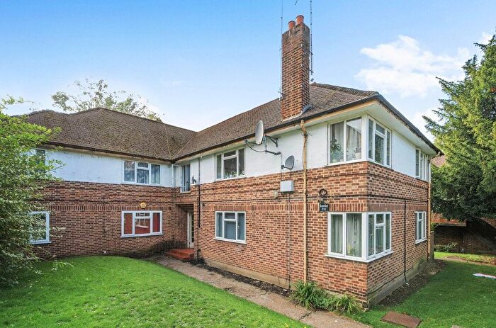 2 Bedroom Flat To Rent In Haydon Court, Haydon Close, London, NW9