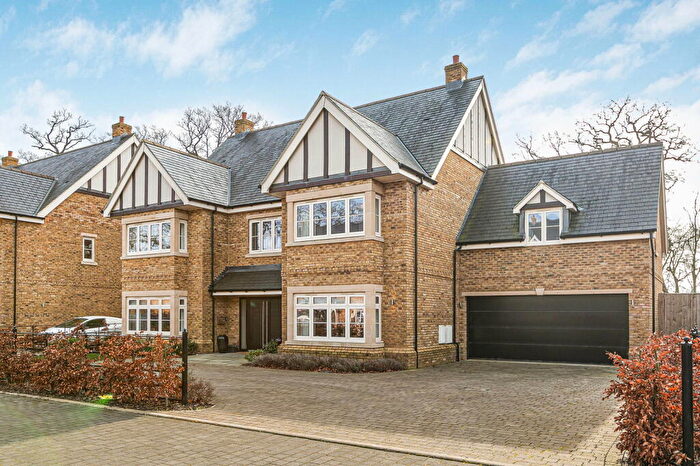 5 Bedroom Detached House For Sale In Wavendon Lodge Mews, MK17