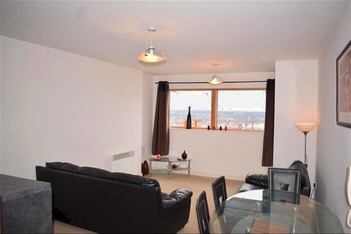 2 Bedroom Flat To Rent In Jefferson Place, Fernie Street, Manchester, M4