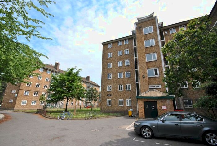 2 Bedroom Flat To Rent In Lambeth Walk, SE11