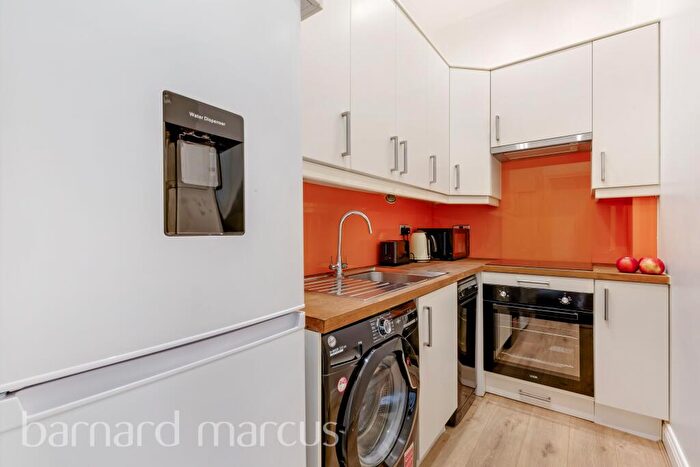 1 Bedroom Flat To Rent In Canning Road, Croydon, CR0