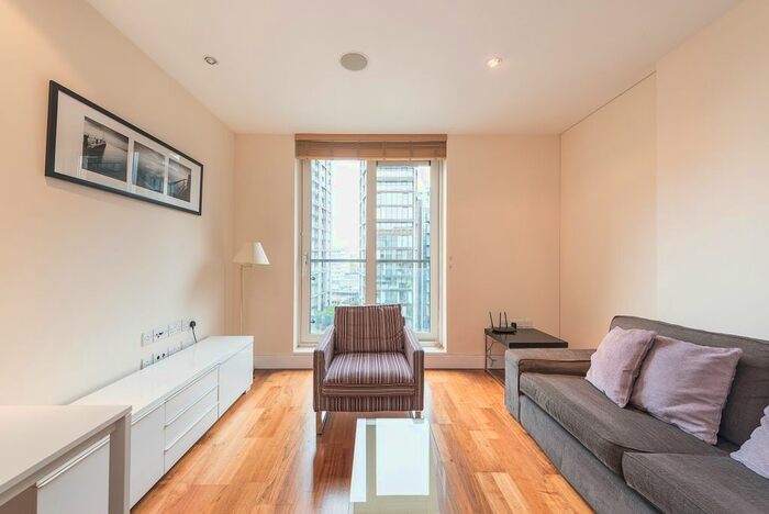 2 Bedroom Flat To Rent In Praed Street, London, W2