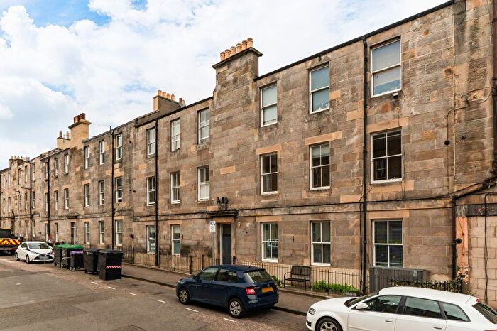 1 Bedroom Flat For Sale In / Prince Regent Street, Edinburgh, EH6