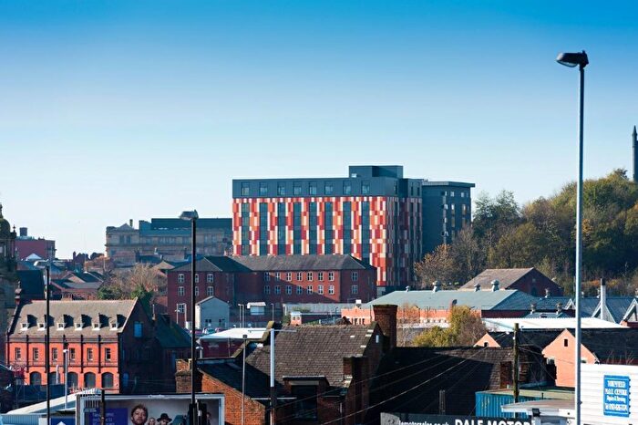 Studio To Rent In Cardinal Court, Scholes Street, Oldham, Greater Manchester, OL1