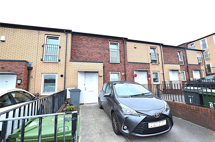 2 Bedroom Terraced House For Sale In Green Lane, Birkenhead, Merseyside, CH41