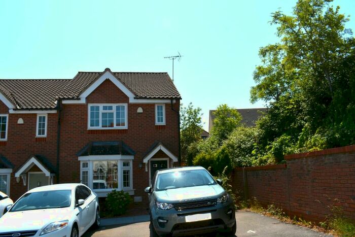 3 Bedroom Semi-Detached House To Rent In Borough Bridge, Oakhill, Milton Keynes, MK5