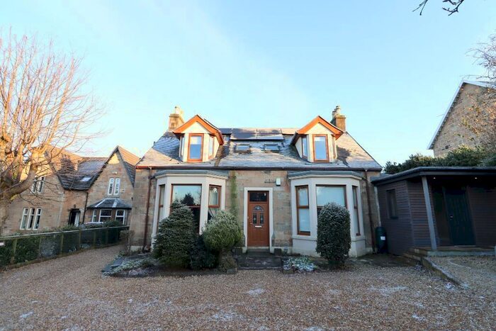 4 Bedroom Semi-Detached House To Rent In Busby Road, Clarkston, East Renfrewshire, G76