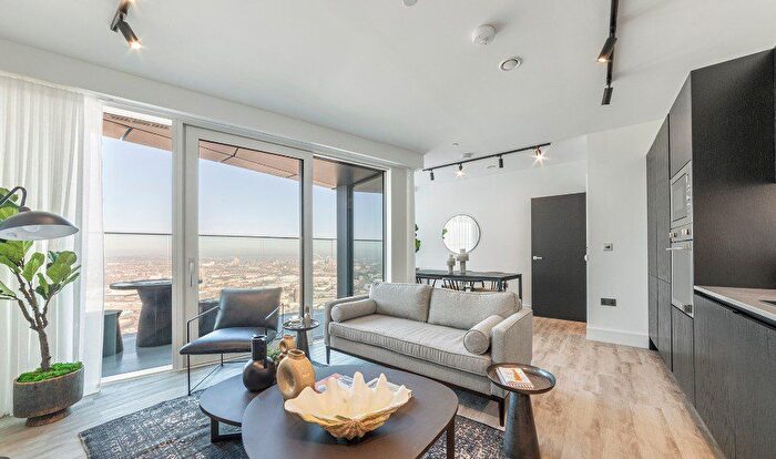 1 Bedroom Flat To Rent In Portal Way, East Acton, W3