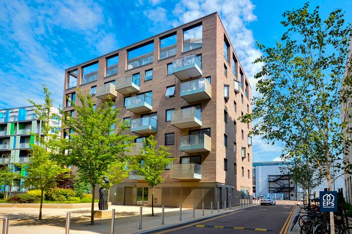 2 Bedroom Flat To Rent In Mill Park, Cambridge, CB1