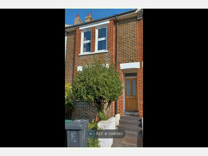 3 Bedroom Terraced House To Rent In Ladysmith Road, Brighton, BN2