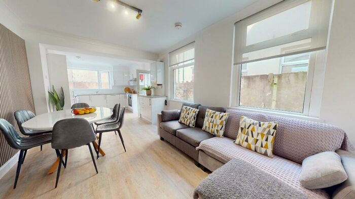 6 Bedroom House To Rent In Allensbank Road, Heath, Cardiff, CF14