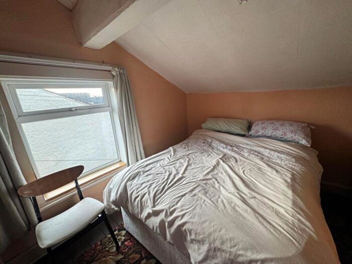 5 Bedroom Terraced House For Sale In Wadham Road, Bootle, Merseyside, L20