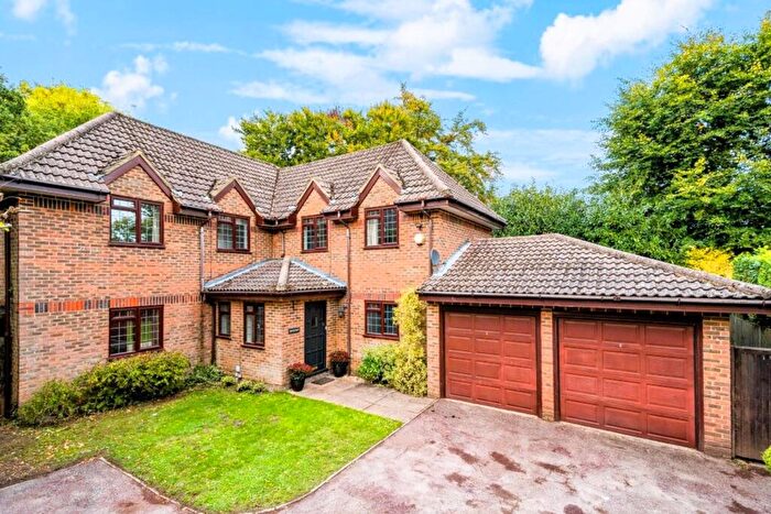4 Bedroom Detached House For Sale In Channer Drive, Penn, HP10
