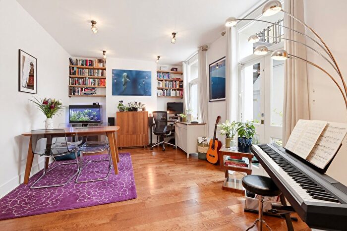 1 Bedroom Flat For Sale In Hugh Street, Abbots Manor, SW1V