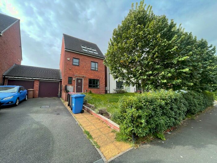 4 Bedroom Semi-Detached House To Rent In Harrison Street, Salford, Greater Manchester, M7
