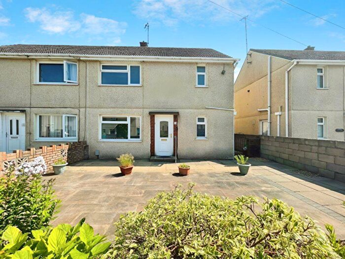 3 Bedroom House To Rent In Rhodes Avenue, Port Talbot, SA12