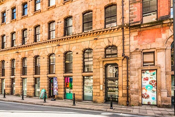 Apartment To Rent In George Street, Manchester, Greater Manchester, M1