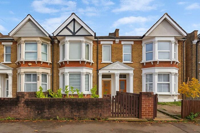 5 Bedroom Terraced House For Sale In London, W3