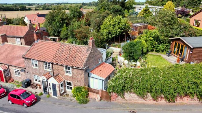 2 Bedroom Cottage For Sale In Neasham Hill, Neasham, Darlington, DL2