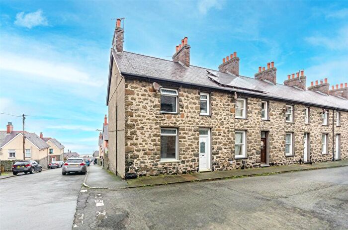 3 Bedroom End Of Terrace House For Sale In Erasmus Street, Penmaenmawr, Conwy, LL34