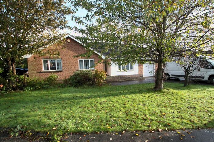 4 Bedroom Detached Bungalow To Rent In Kinedale Park, Ballynahinch, BT24